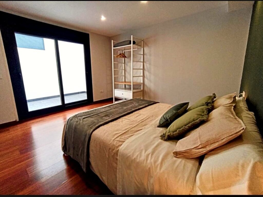 Segundo dormitorio con salida exterior — Apartamento 3, Los Gata Gata, Las Negras